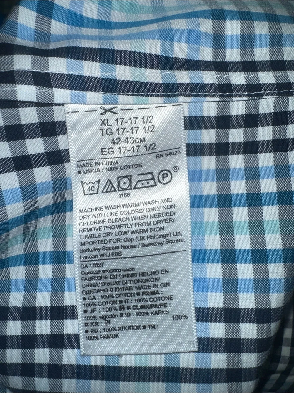 Banana Republic Camden Fit Blue and Black Plaid Button-Down Shirt XL
